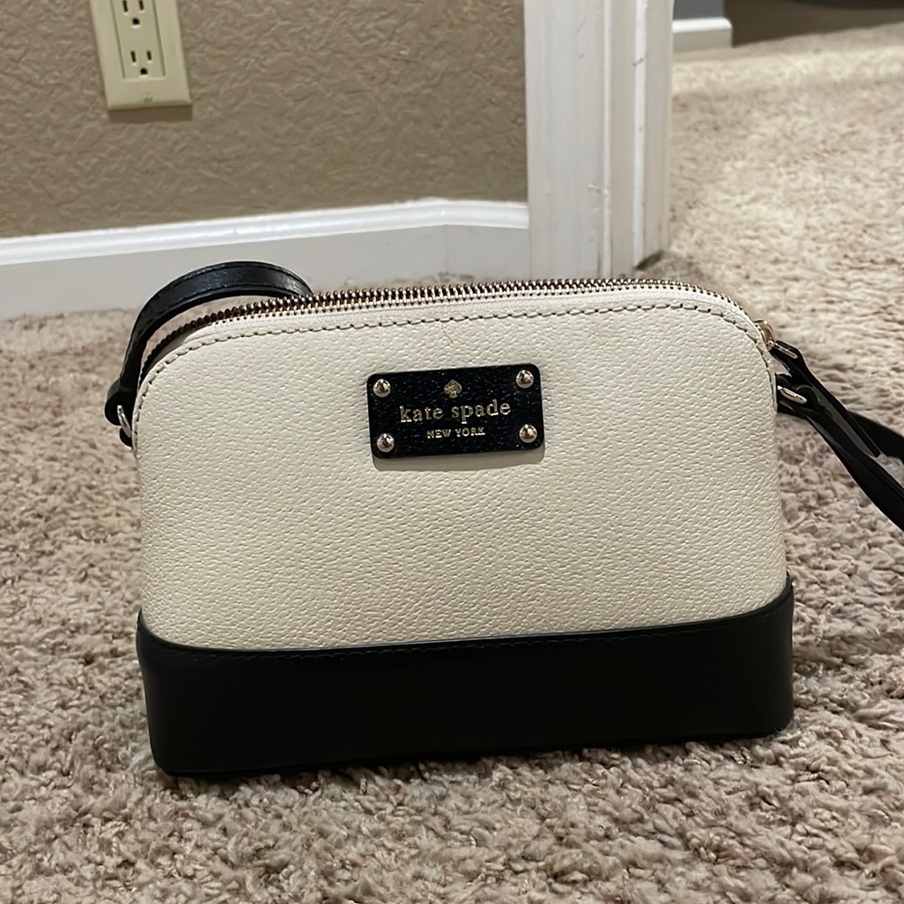 Kate spade purse